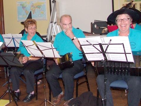 [Error! Image DSCF1449aweb.jpg is not available.]