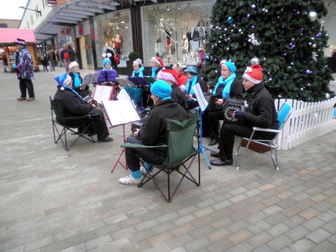 [Error! Image PC040049.JPG is not available.]