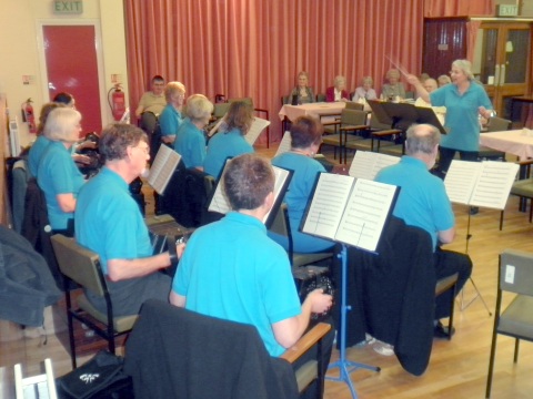 [Error! Image P3100010.JPG is not available.]