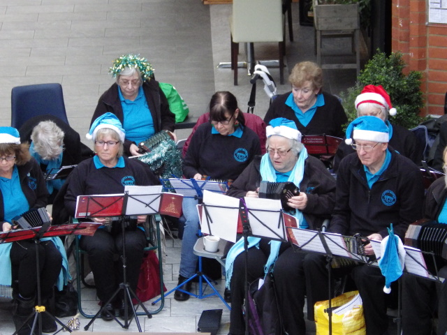 [Error! Image IMGP8412.JPG is not available.]